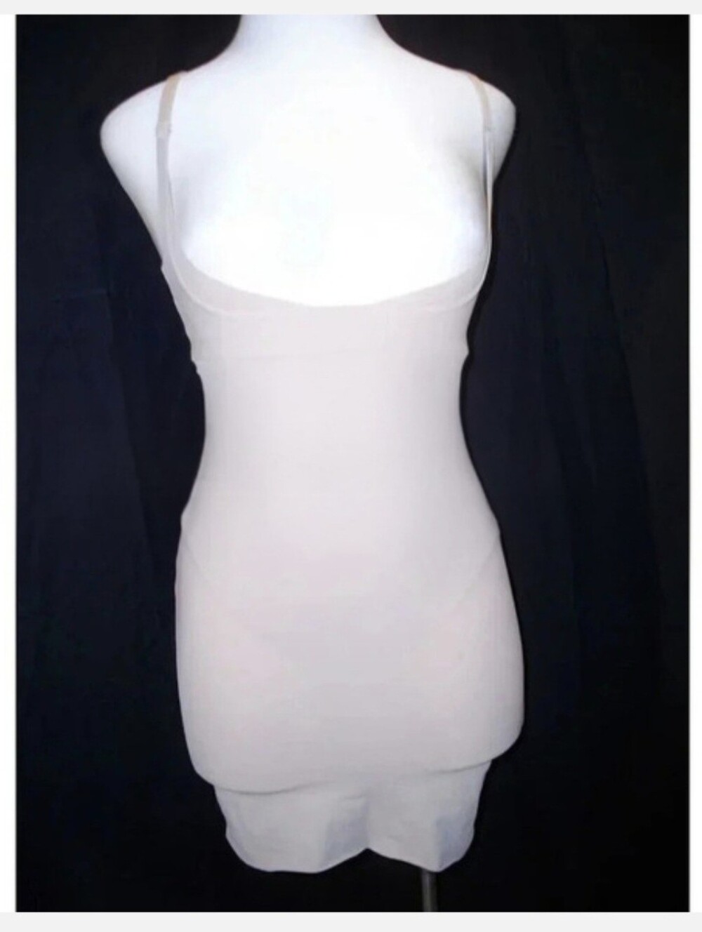 SMALL Flexees 2541 Take Inches Off Wear Your Own Bra Slip Nude  New‎ with Tags
